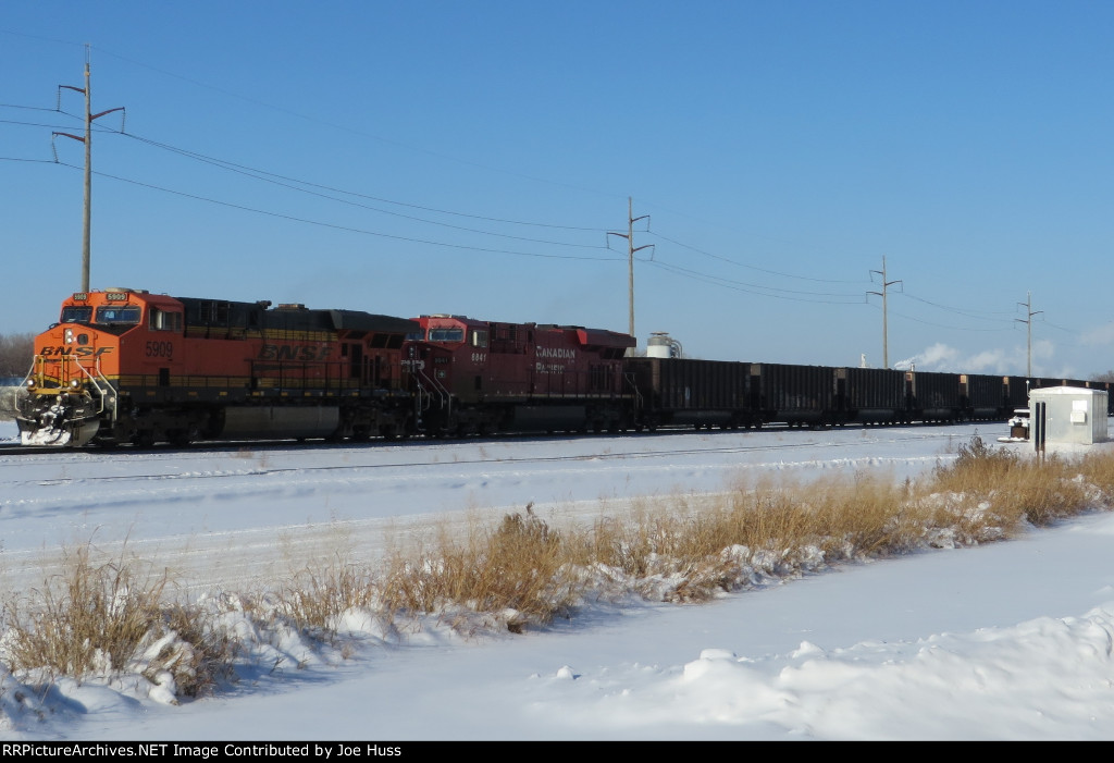 BNSF 5909 South